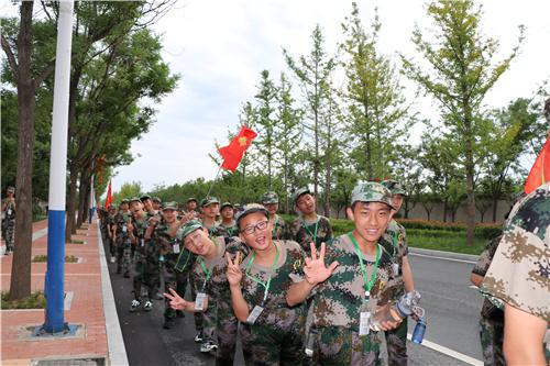 广州暑假夏令营让孩子学会真正的独立
